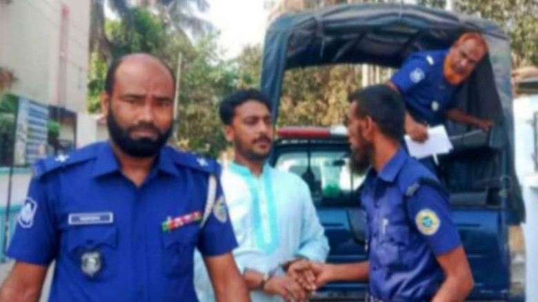 ঝালকাঠি জেলা ছাত্রলীগের সহ-সভাপতি মেহেদী গ্রেফতার...