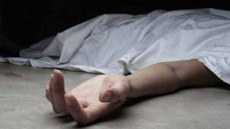 আশাশুনির বুধহাটা বাজারে ট্রলির ধাক্কায় তরুণ ব্যবস...