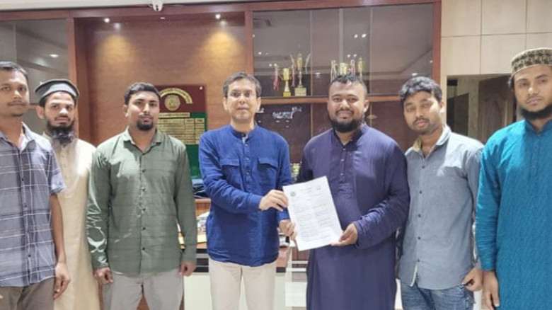 যবিপ্রবিতে ভর্তিতে ডোপ টেস্ট বাধ্যতামূলক করার দাবিতে স্মারকলিপি প্রদান