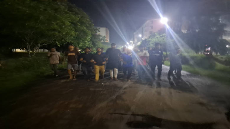 জুলাই যোদ্ধাদের উপর হামলার প্রতিবাদে যবিপ্রবিতে মানববন্ধন