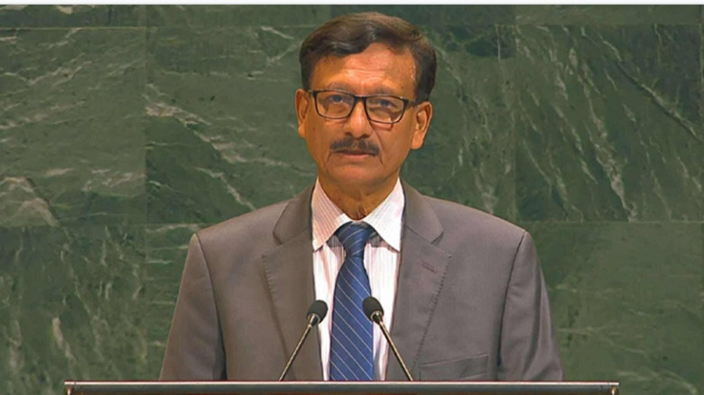 ফিলিস্তিনি জনগণকে বর্বরতা থেকে রক্ষার আহ্বান বাংলা...