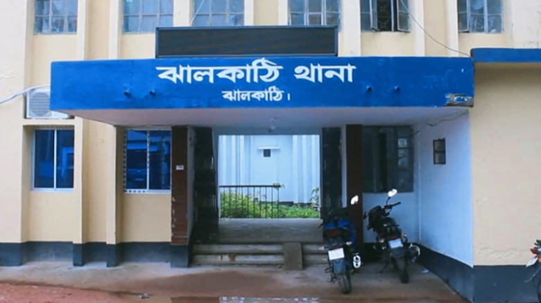 ঝালকাঠিতে মটরসাইকেল মেকানিকের গলাকাটা লাশ উদ্ধার...