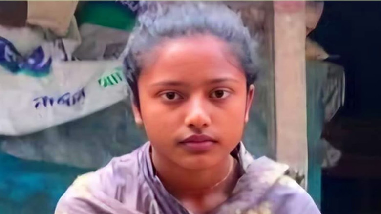 ঝিনাইদহে দুর্গাপূজায় অতিরিক্ত মদ্যপানে মেডিকেল শিক...