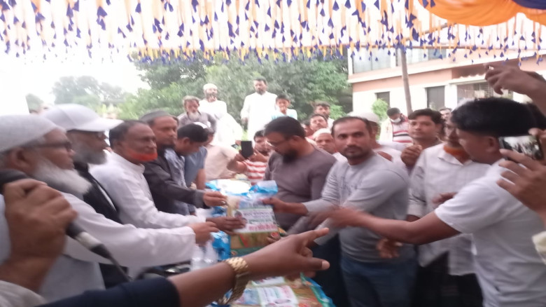 গজারিয়া কৃষকদলের উদ্যোগে কৃষি শস্য বিতরণ...