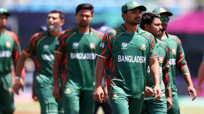 দেশের মর্যাদার বিনিময়ে বাংলাদেশ ভারতে বিশ্বকাপ খেল...